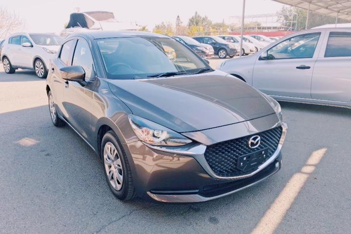 Mazda2