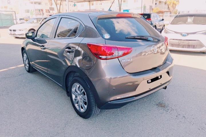 Mazda2